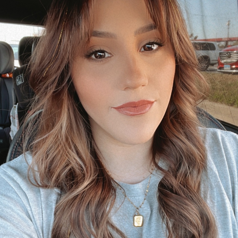 Meet your Posher, Samantha